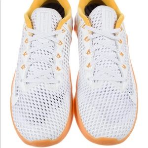 NIKE Colorblock Pattern White Orange Sneakers